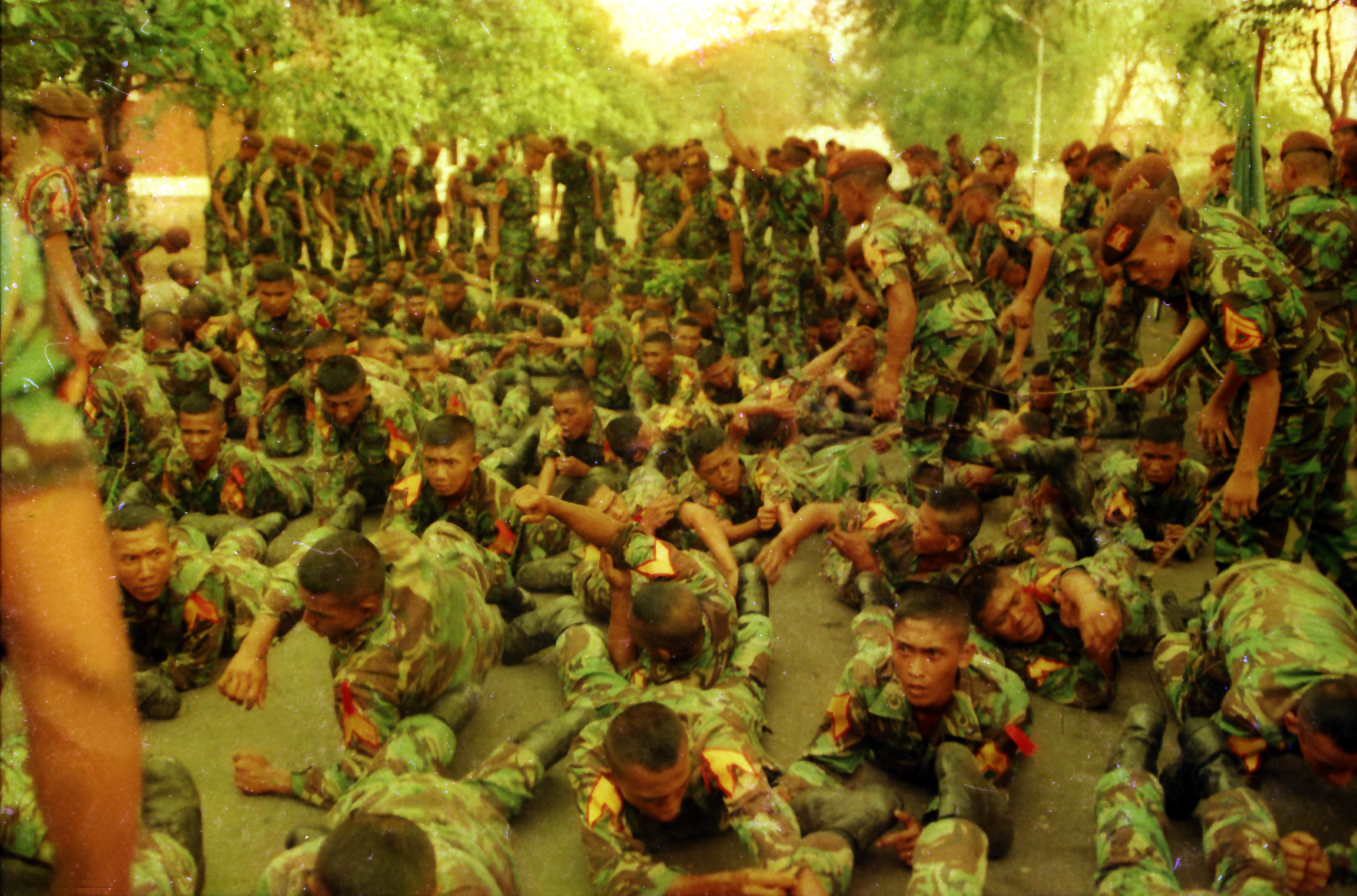 Penerimaan Capratar AAL angkatan 42 Tahun 1993 di Akademi Angkatan Laut Surabaya